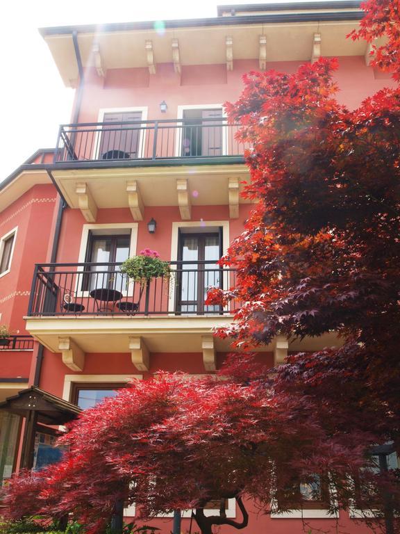 Albergo Al Castello Recoaro Terme Exterior photo